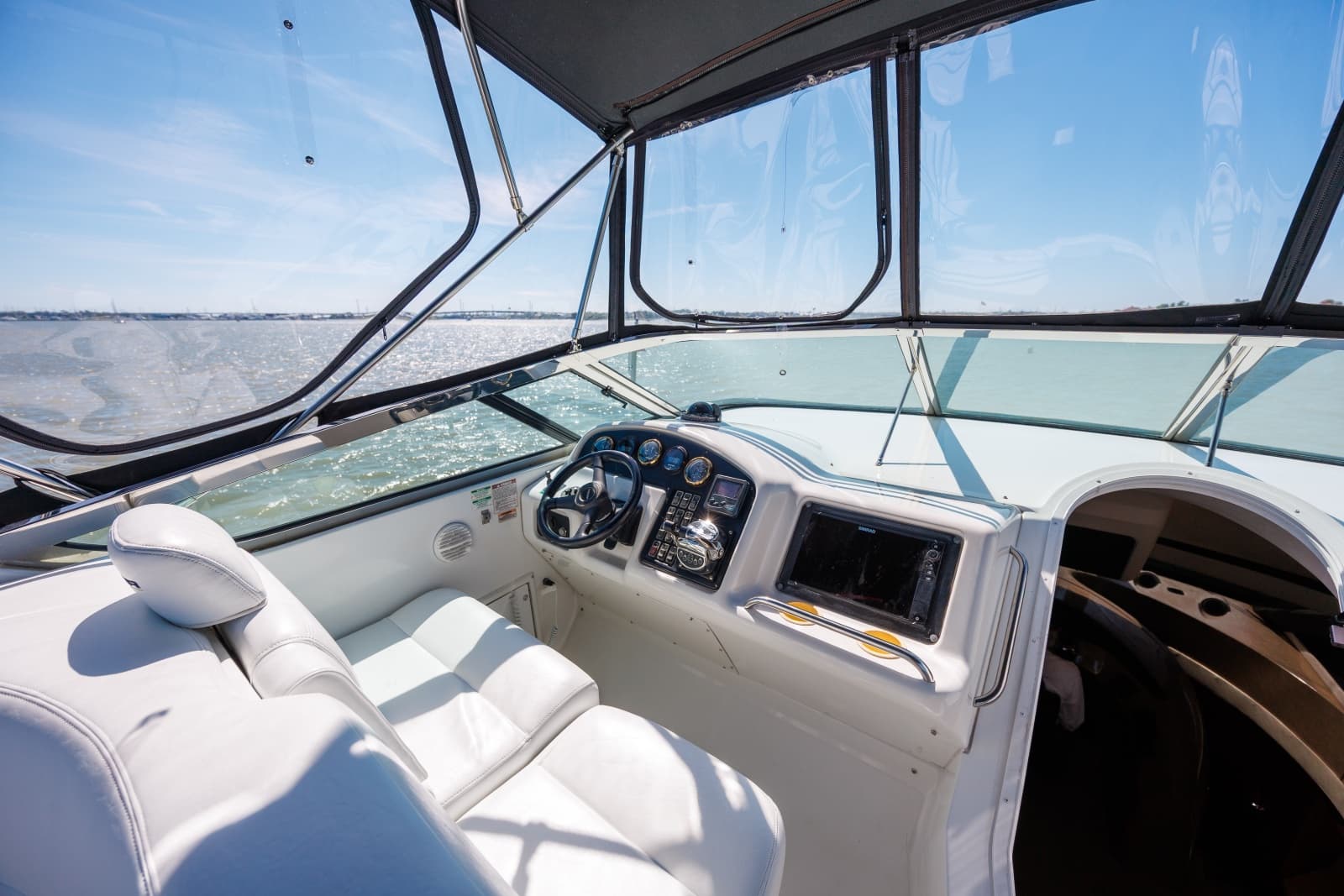 1999 Carver 530 Voyager - Photo 17