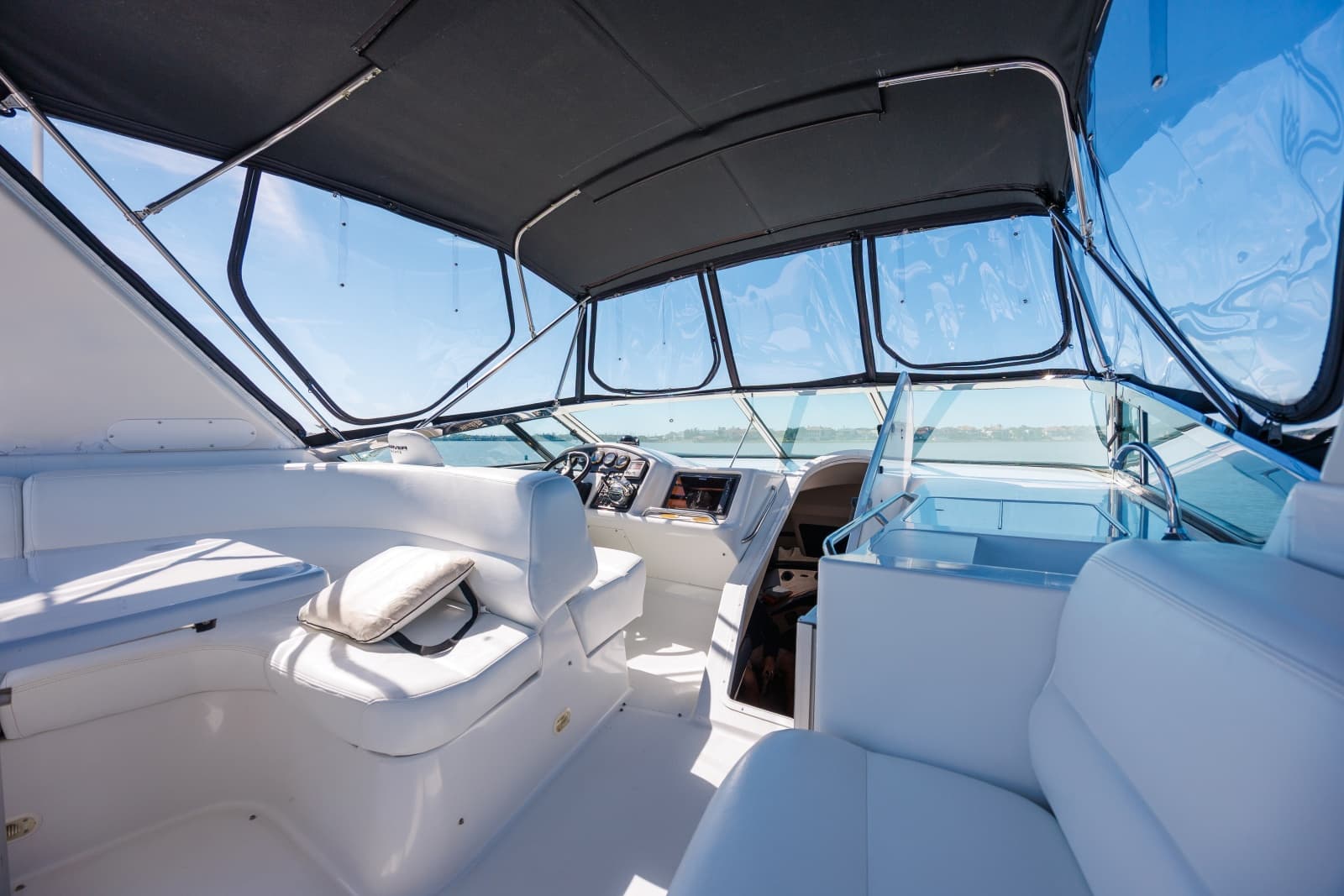 1999 Carver 530 Voyager - Photo 19