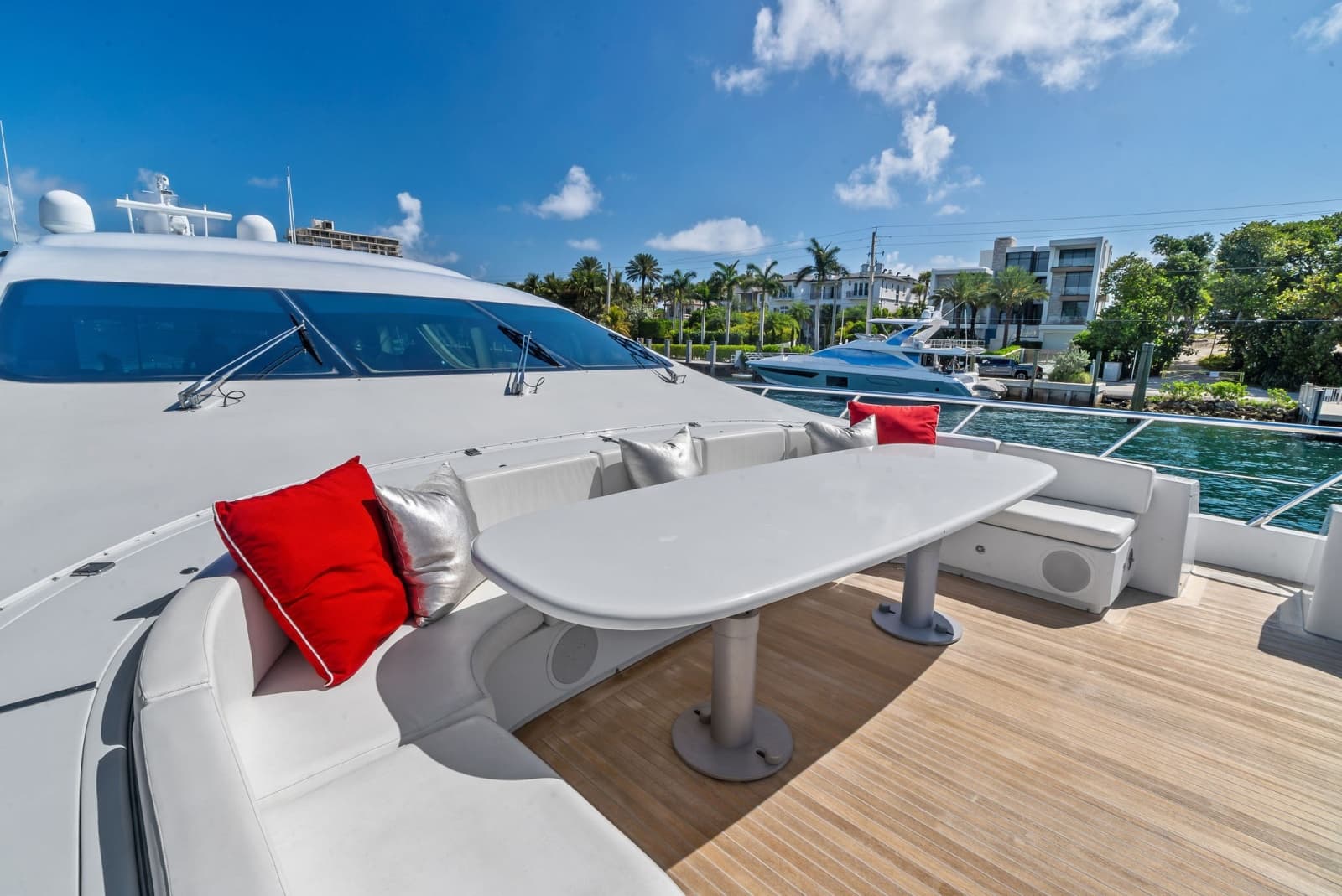 2005 Mangusta 130 - Photo 18
