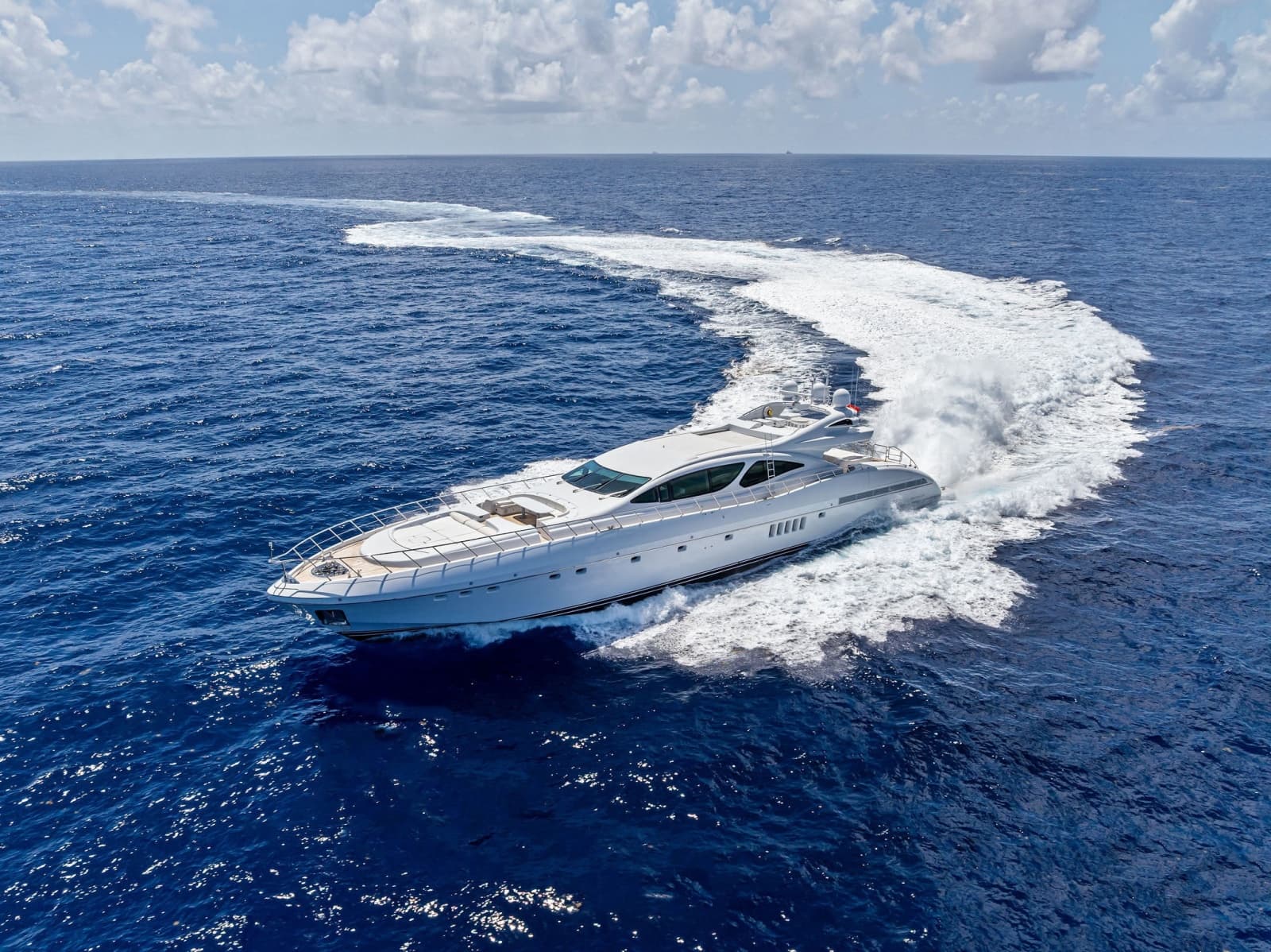 2005 Mangusta 130 - Photo 2