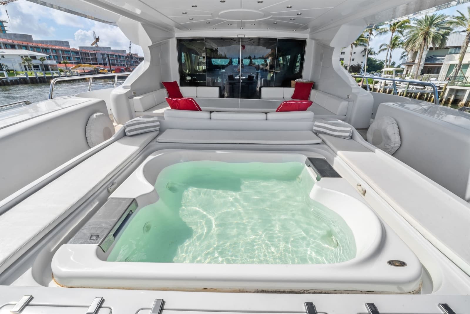 2005 Mangusta 130 - Photo 24