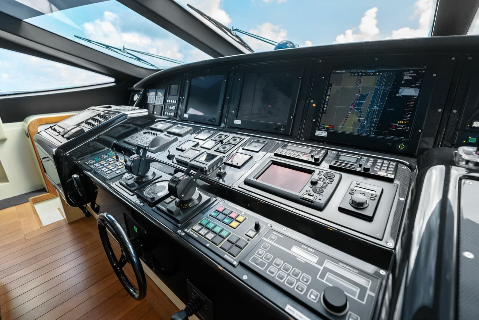 2005 Mangusta 130 - Photo 104