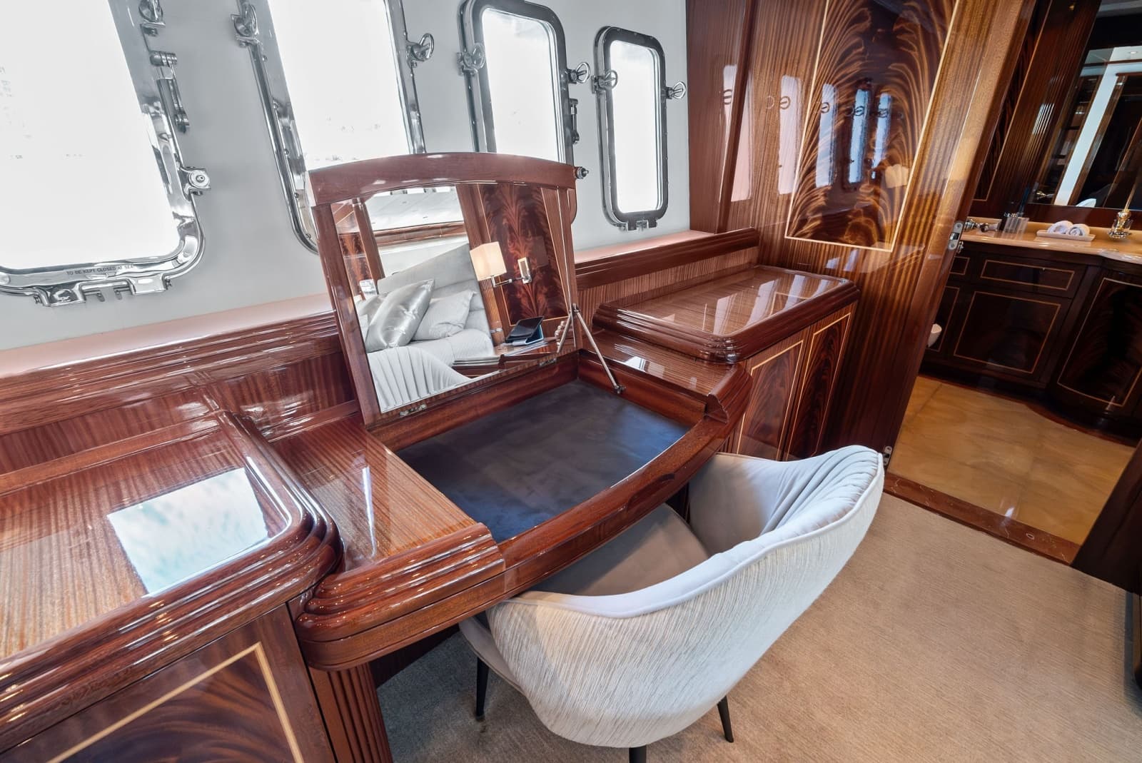 2005 Mangusta 130 - Photo 55