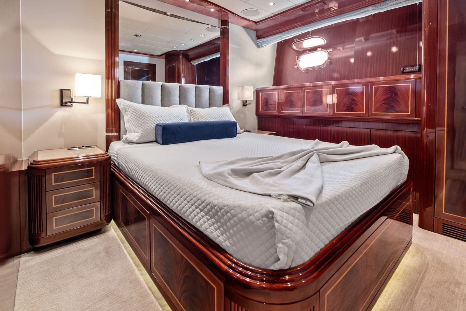 2005 Mangusta 130 - Photo 71