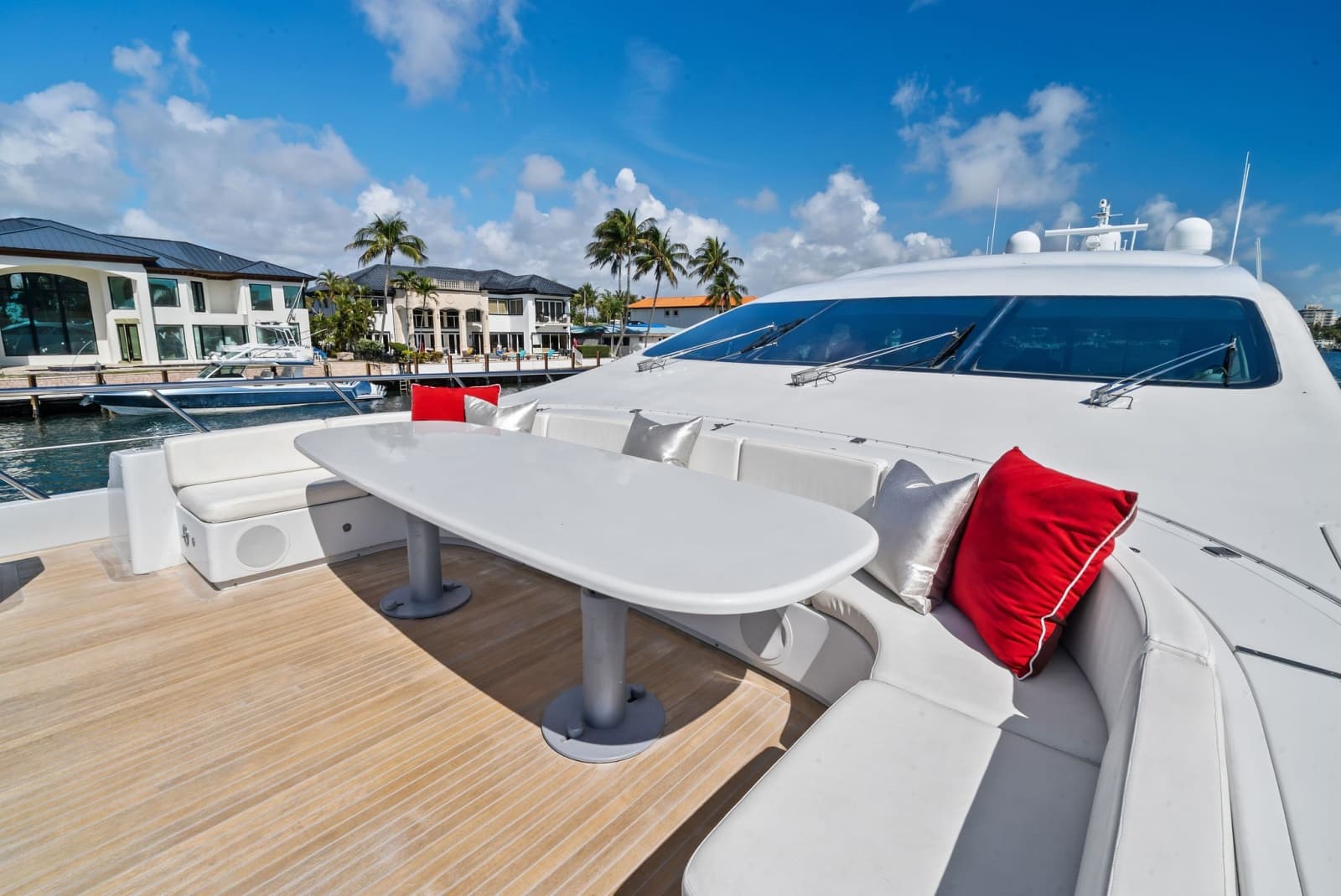 2005 Mangusta 130 - Photo 19