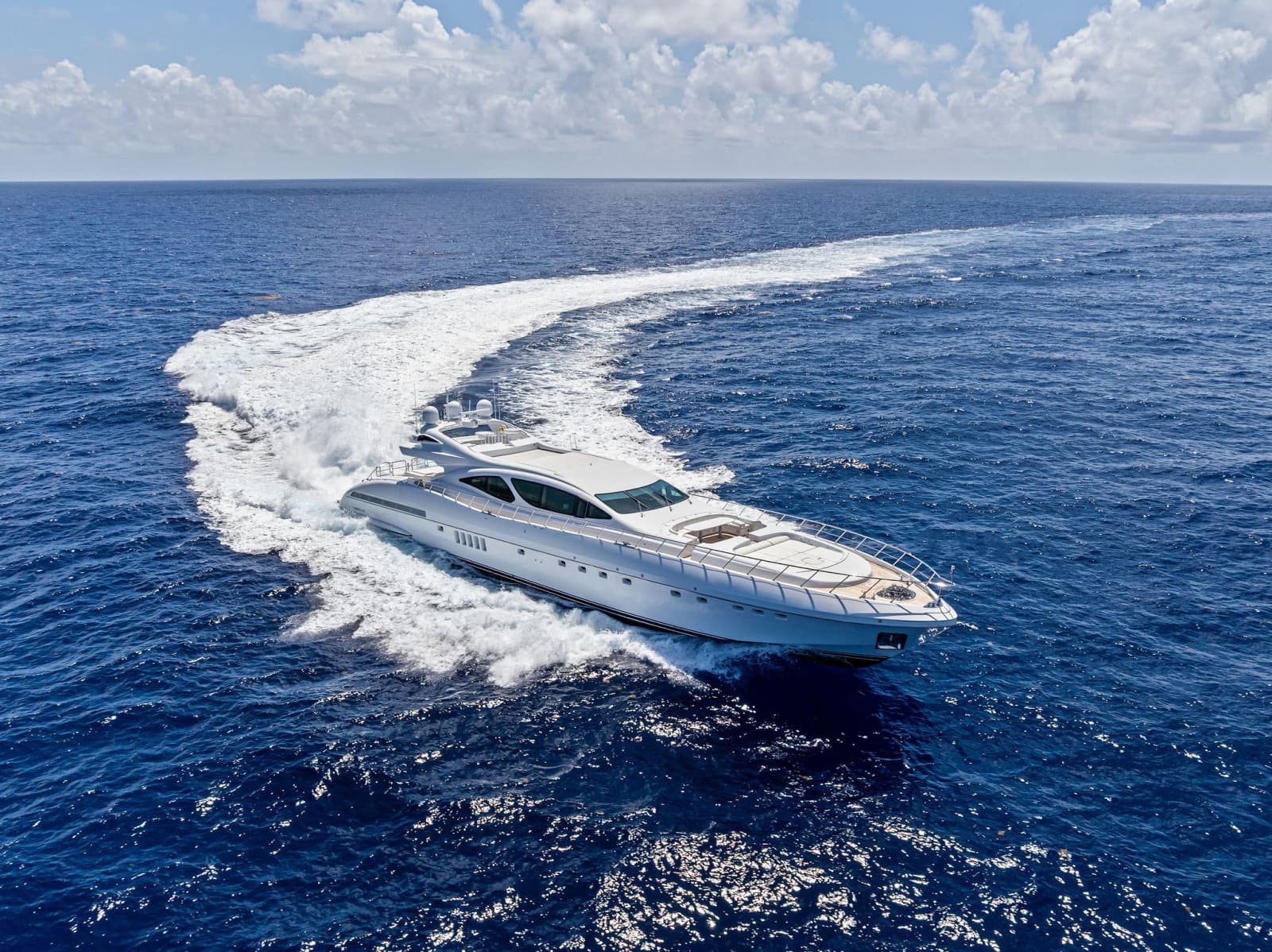 2005 Mangusta 130 - Photo 3