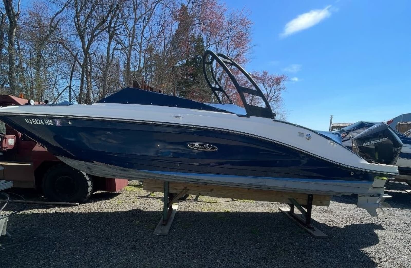 2019 Sea Ray 230 Bow Rider
