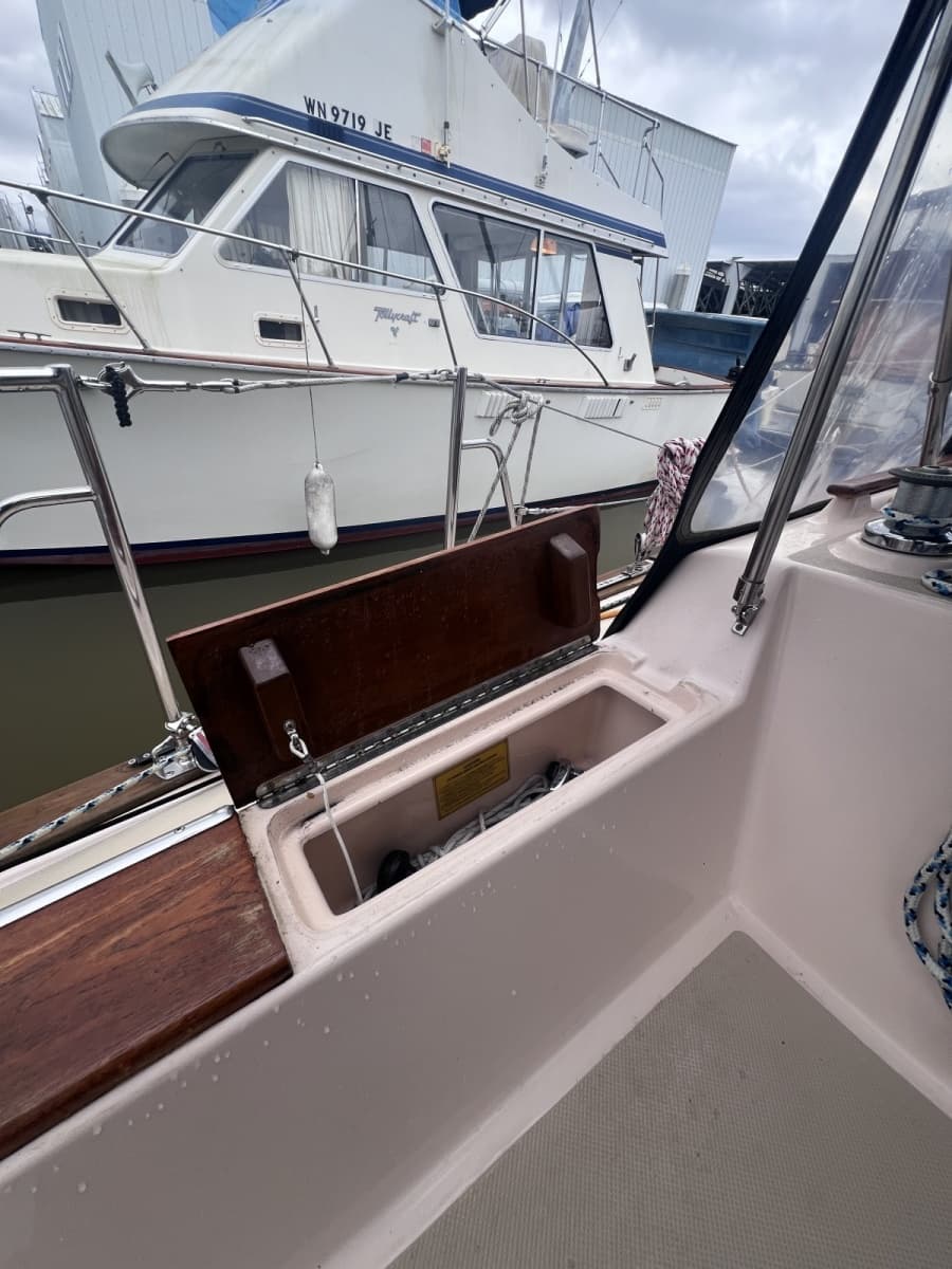 1997 Island Packet 37