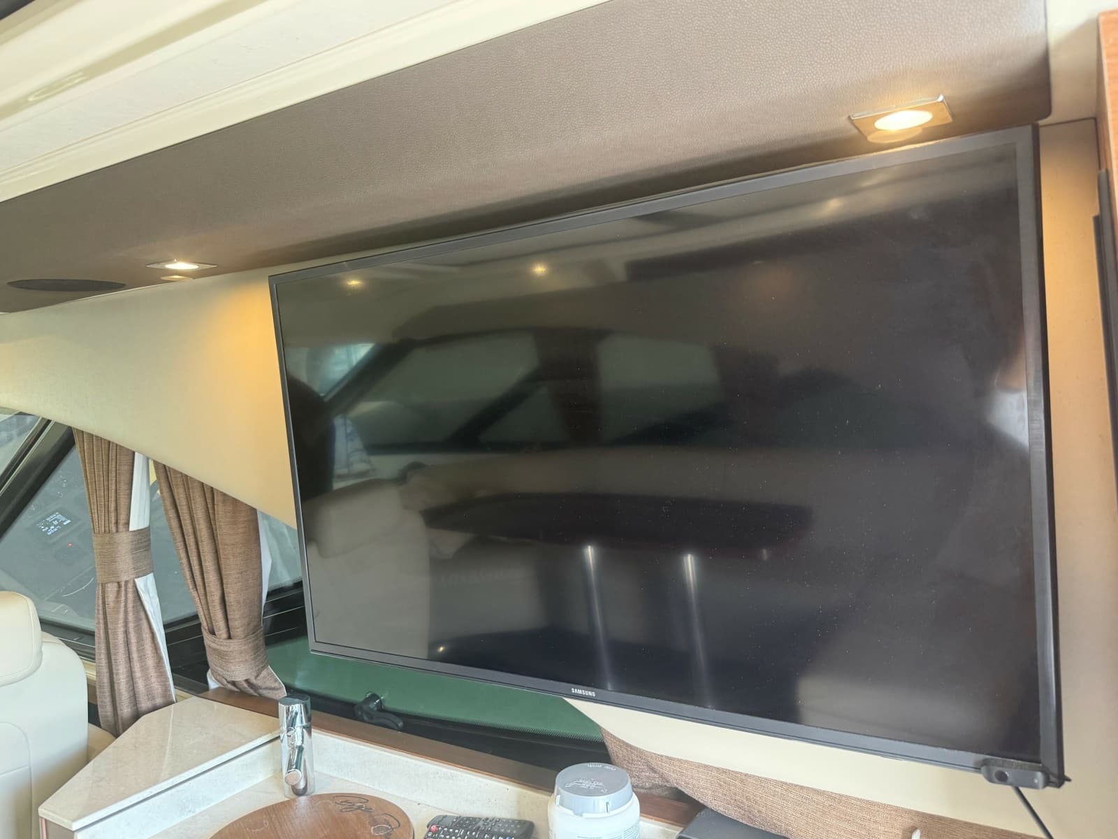 2016 Sea Ray 510 SUNDANCER - Photo 51