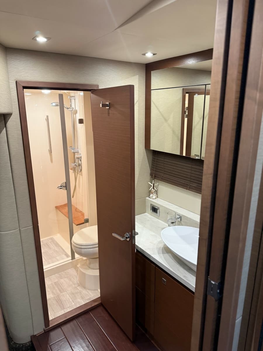 2016 Sea Ray 510 SUNDANCER - Photo 40
