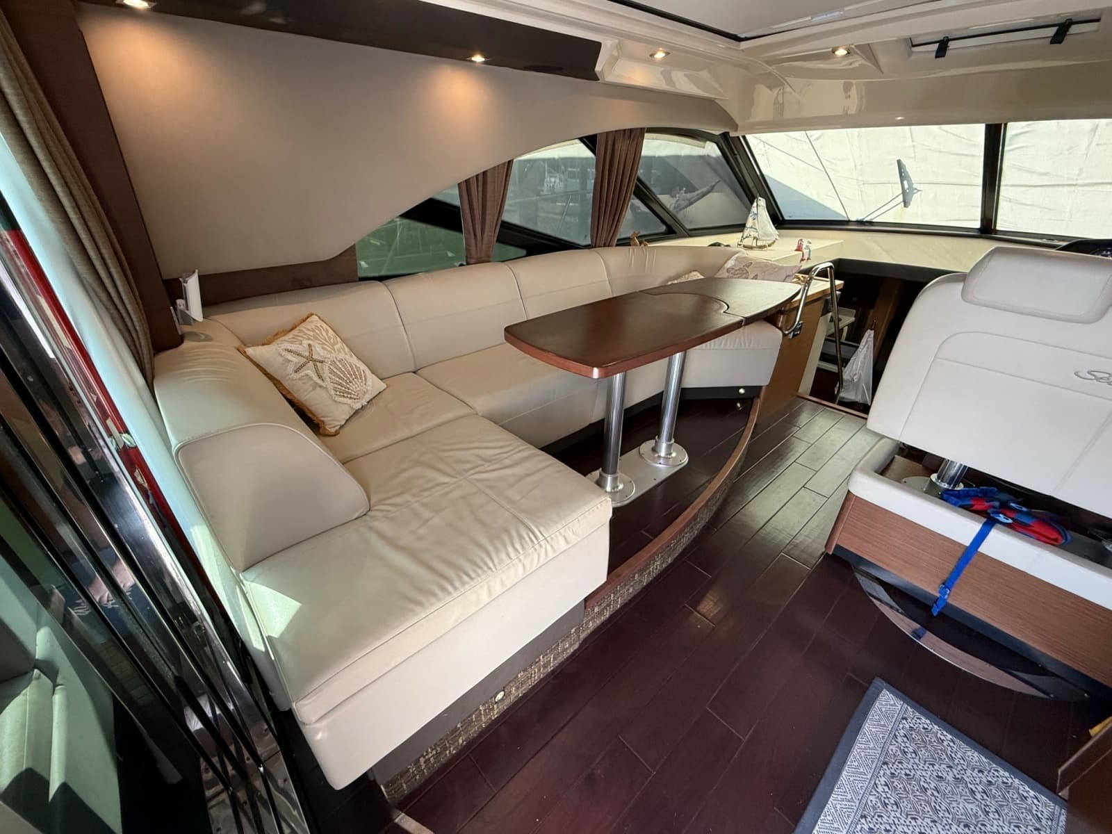 2016 Sea Ray 510 SUNDANCER