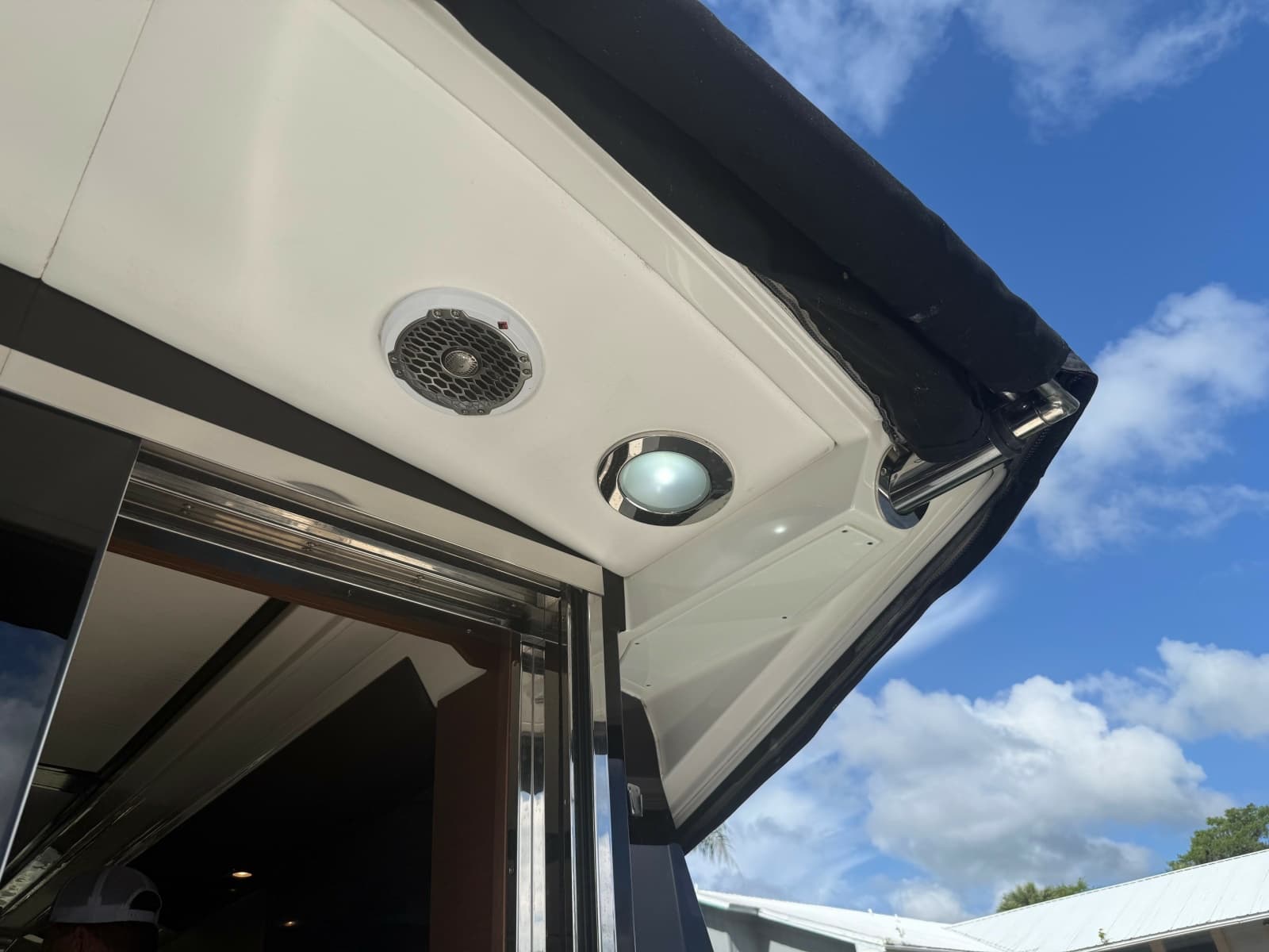 2016 Sea Ray 510 SUNDANCER - Photo 45