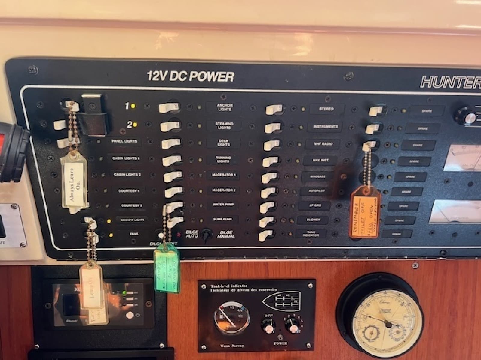 1997 Hunter 430 - Photo 15