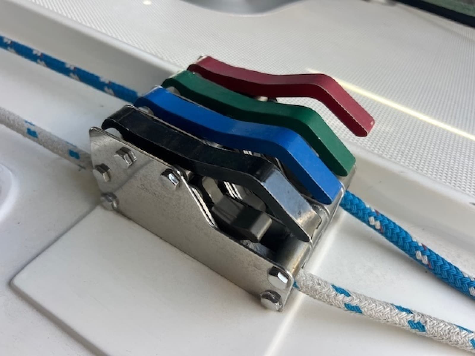 1997 Hunter 430 - Photo 13