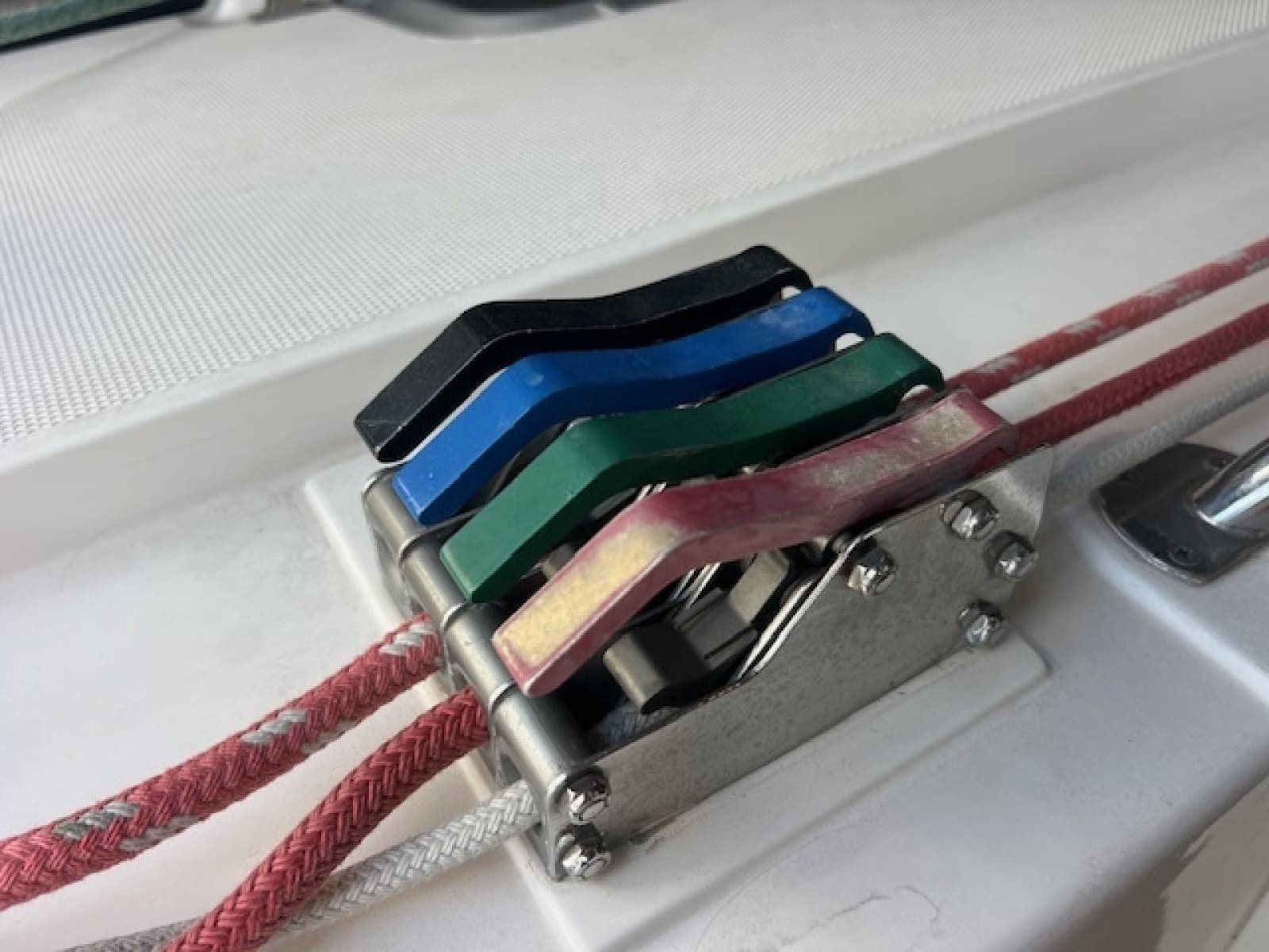 1997 Hunter 430 - Photo 14