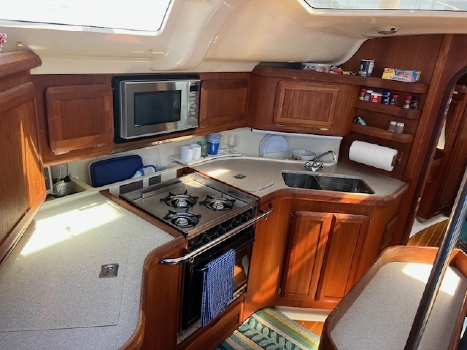 1997 Hunter 430 - Photo 19