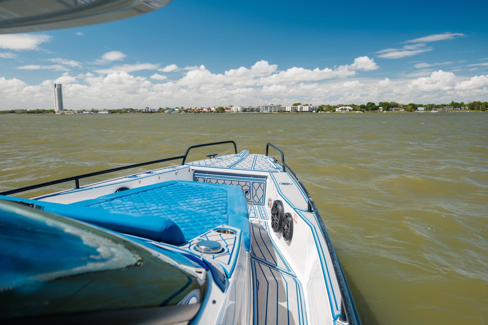 2019 Axopar 37 Sun Top