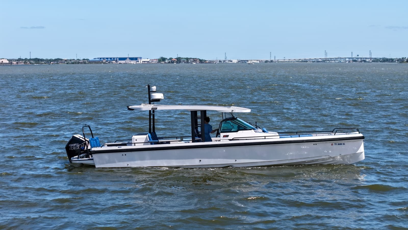 2019 Axopar 37 Sun Top