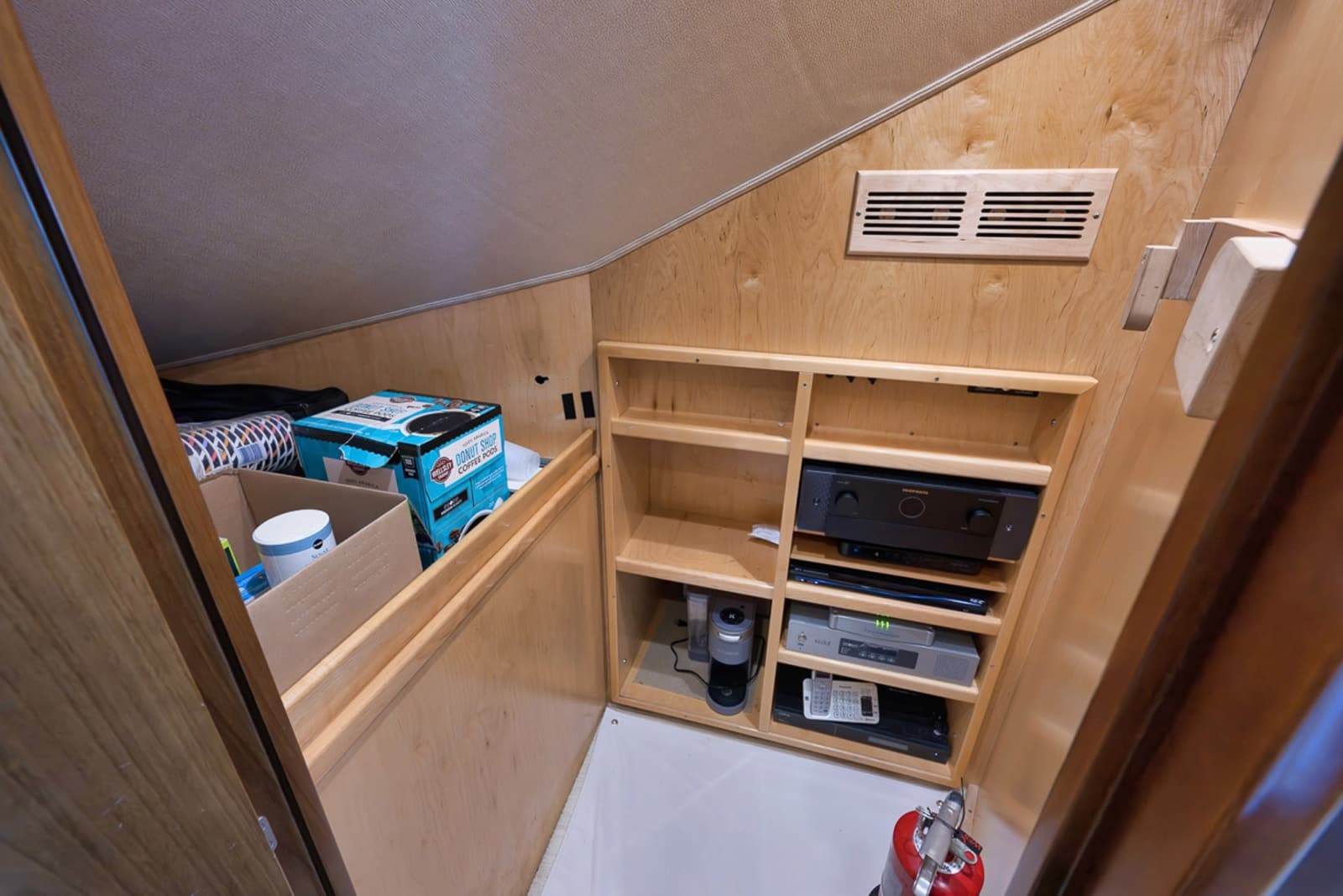 2015 Viking Enclosed Bridge