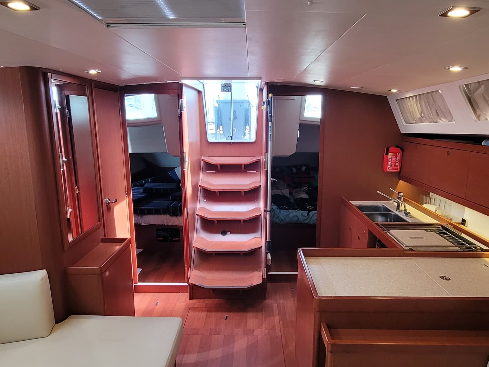 2015 Beneteau Oceanis 45