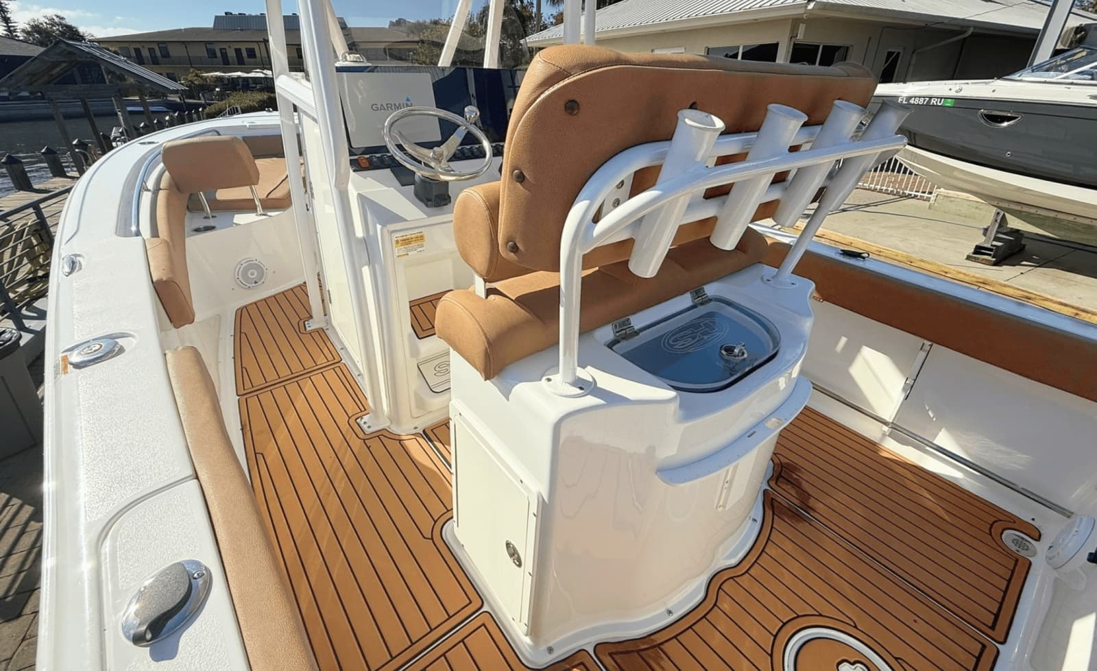 2021 Sea Hunt Ultra 229