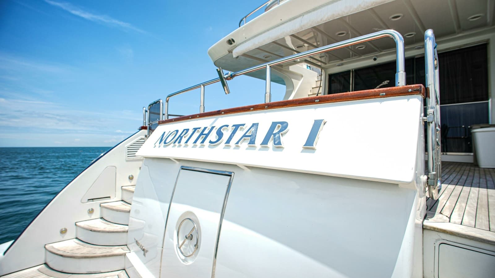 2005 Falcon Falcon 102 Flybridge