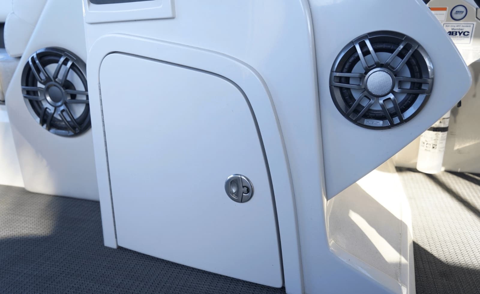 2023 Crest 230 Caribbean LX