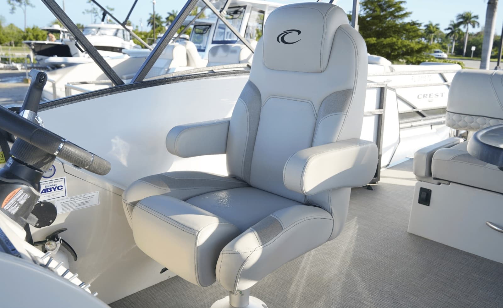 2023 Crest 230 Caribbean LX