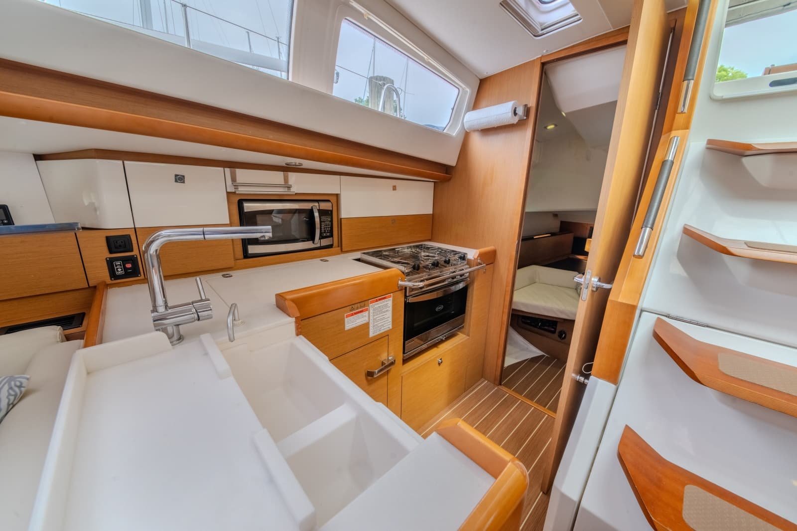 2015 Jeanneau 41 DS - Photo 33