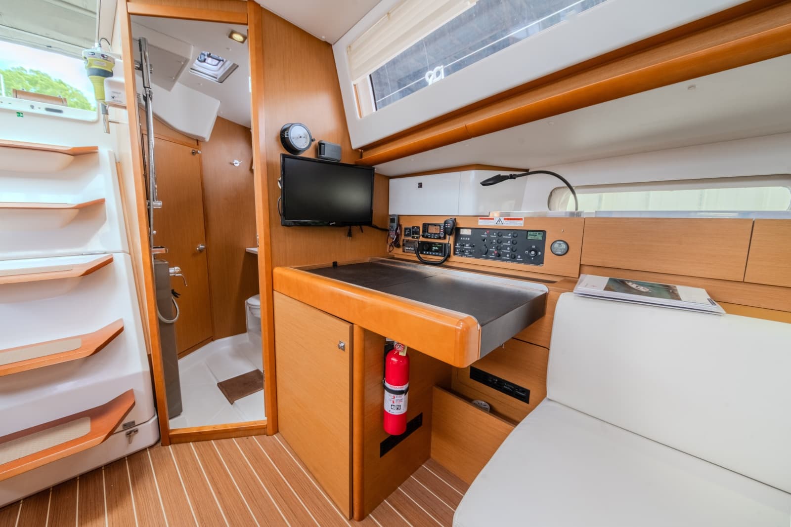 2015 Jeanneau 41 DS - Photo 27