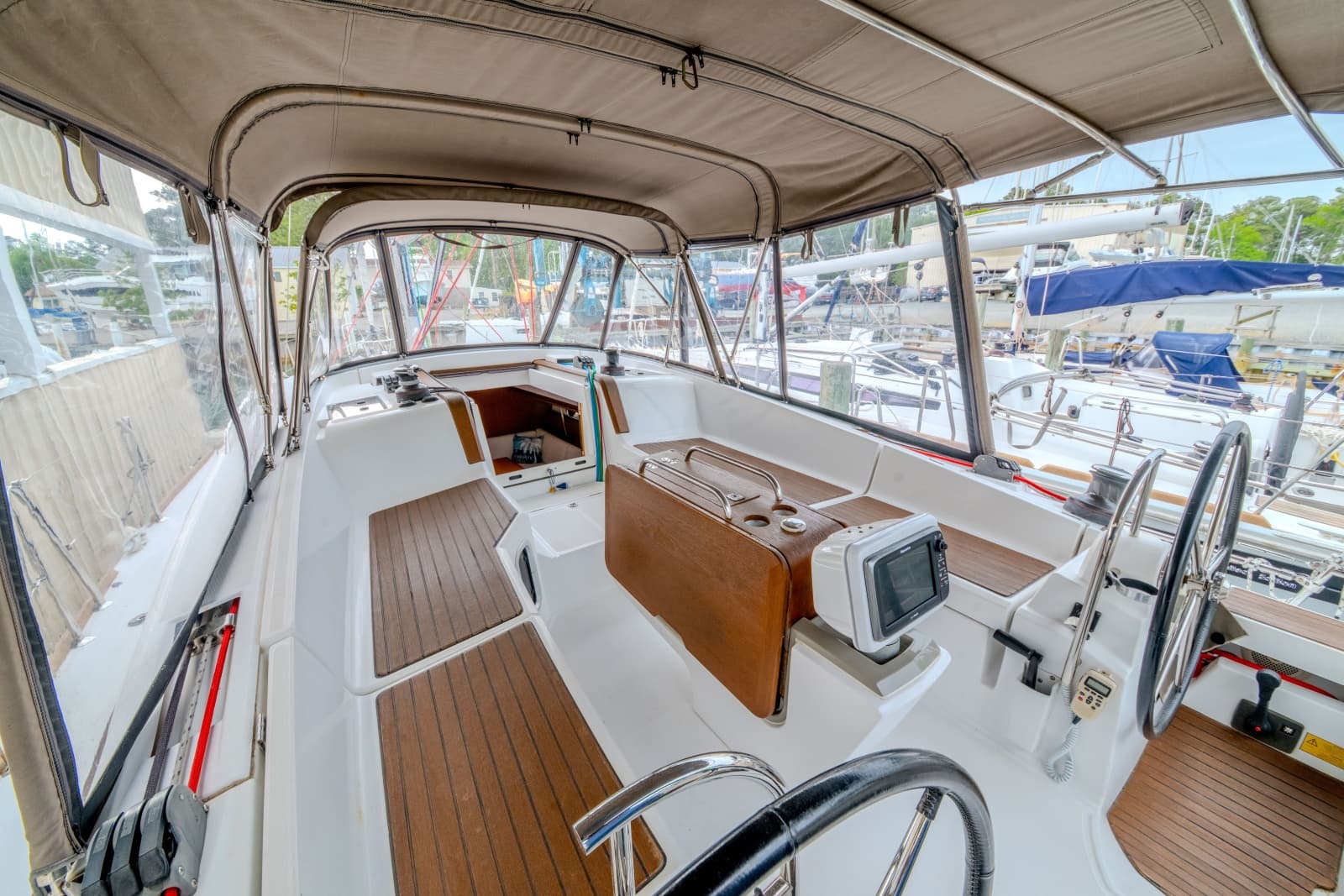 2015 Jeanneau 41 DS - Photo 12