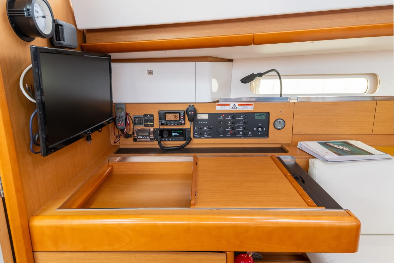 2015 Jeanneau 41 DS - Photo 31
