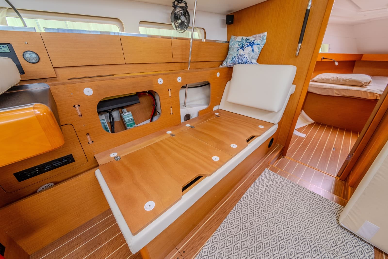 2015 Jeanneau 41 DS - Photo 51
