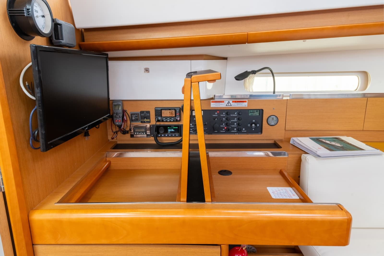 2015 Jeanneau 41 DS - Photo 29
