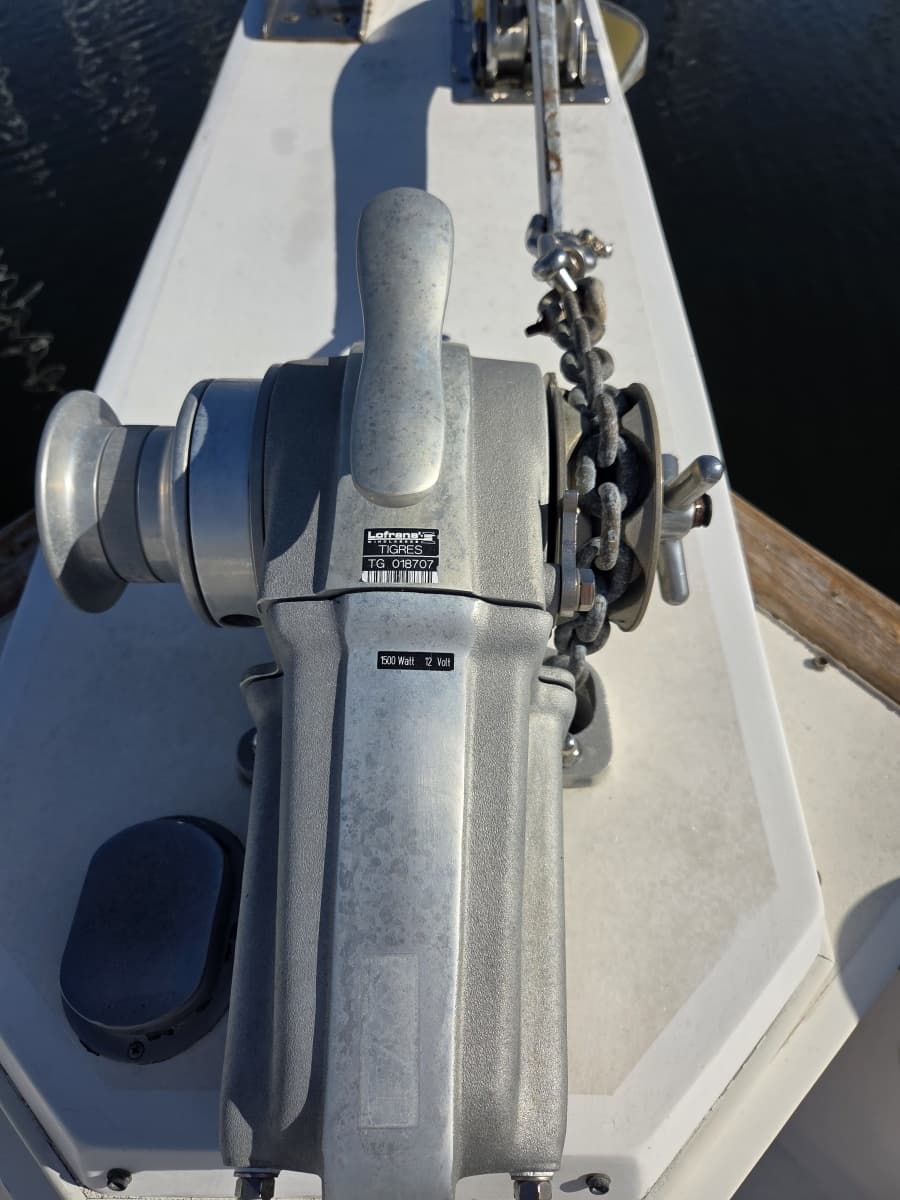 1989 Grand Banks Classic 46