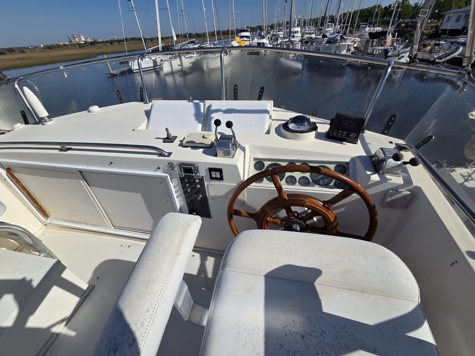 1989 Grand Banks Classic 46