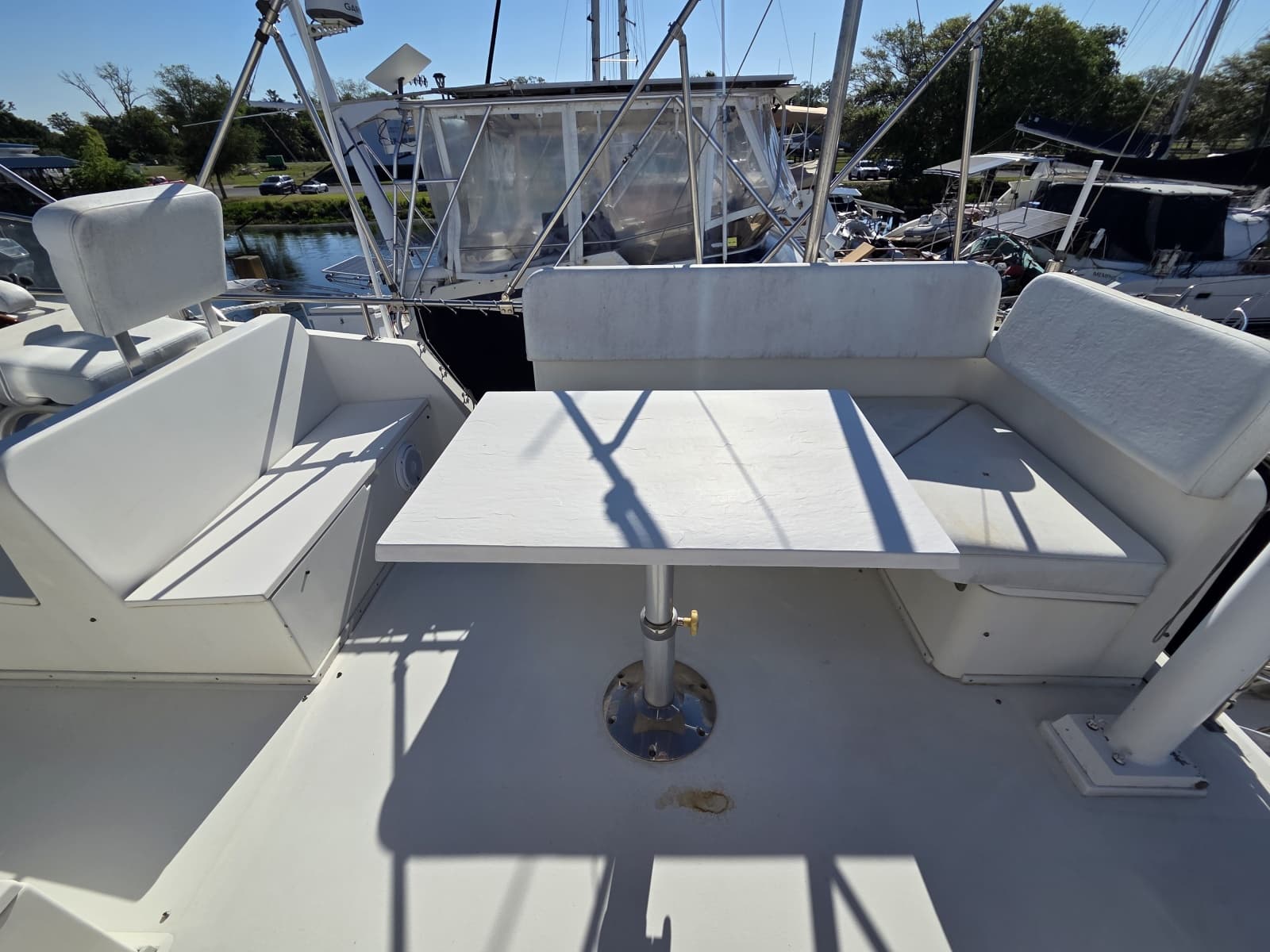 1989 Grand Banks Classic 46