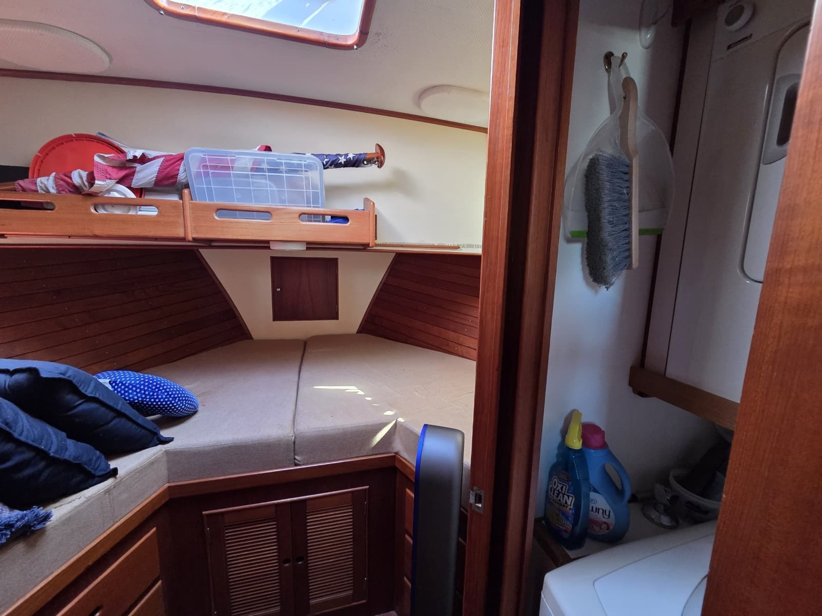 1989 Grand Banks Classic 46