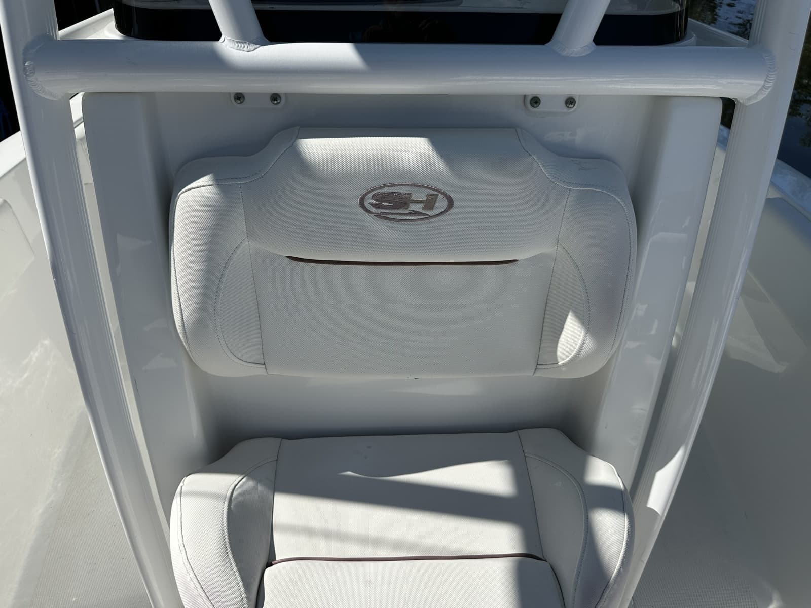 2018 Sea Hunt 225 Ultra