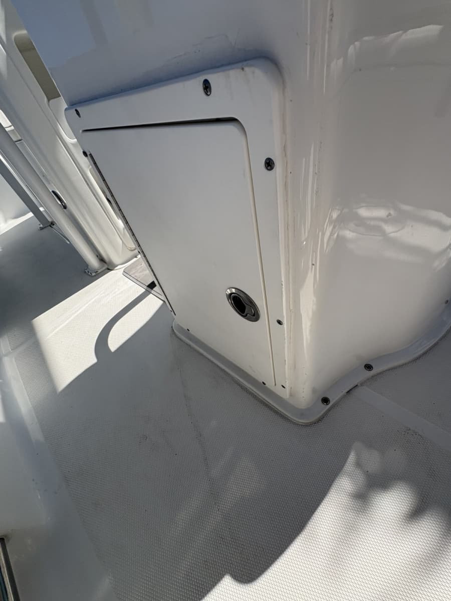 2018 Sea Hunt 225 Ultra