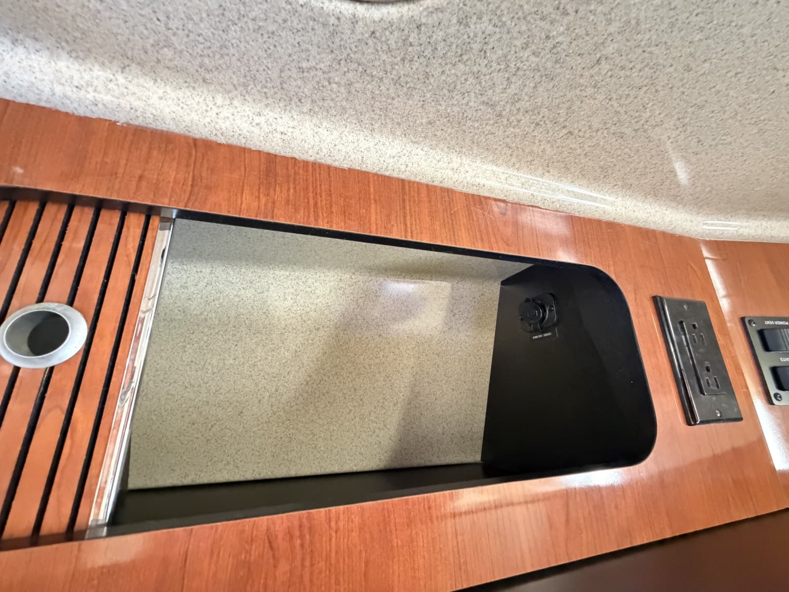 2006 Sea Ray 320 Sundancer