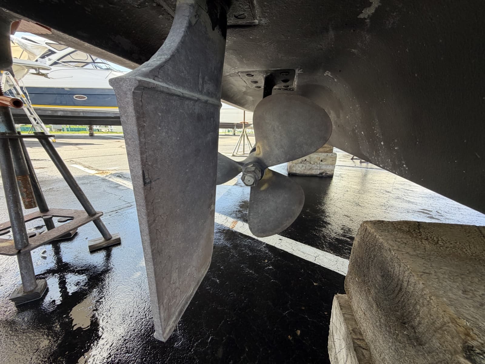 2006 Sea Ray 320 Sundancer