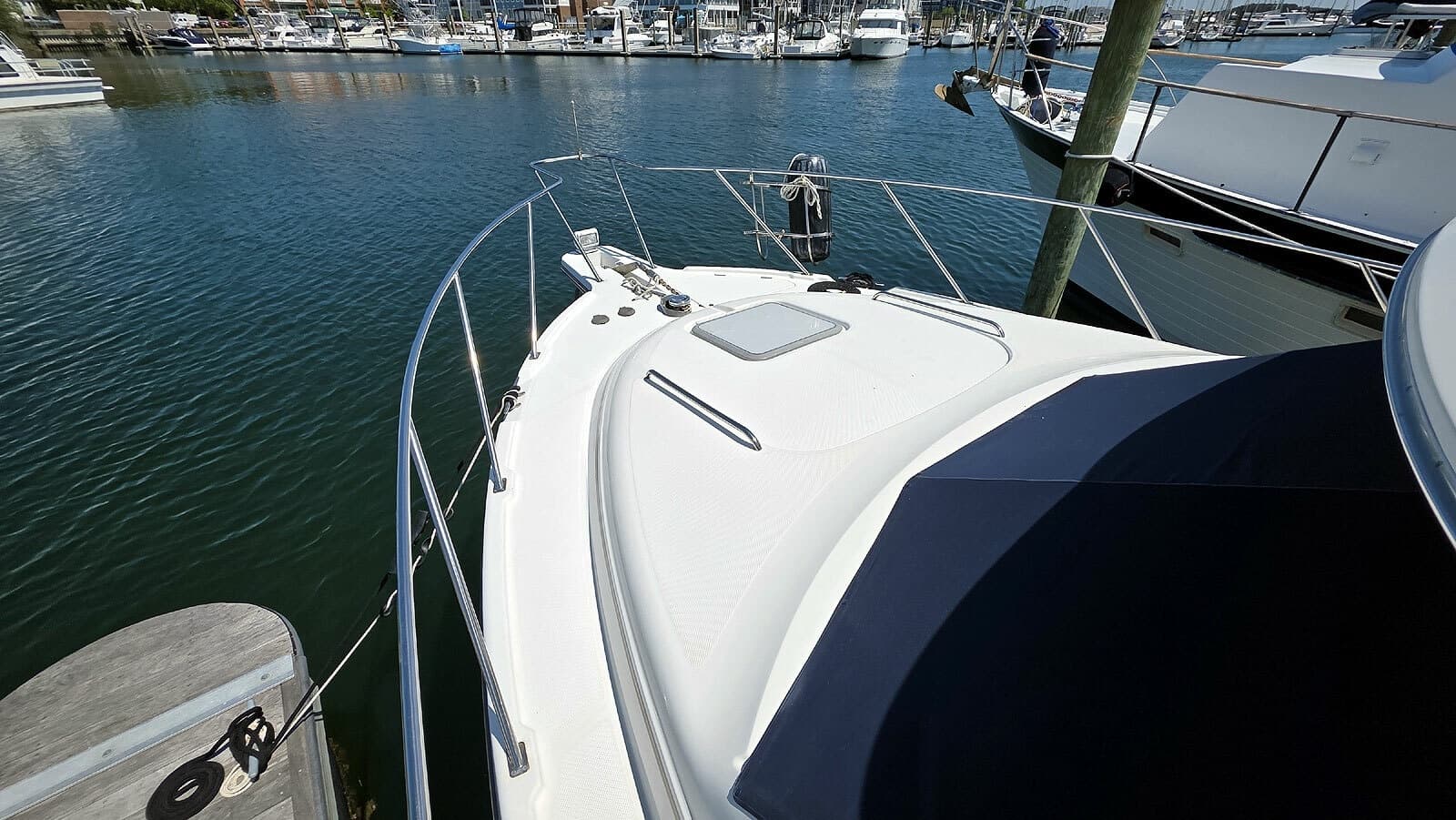 Fore Deck Starboard Forward