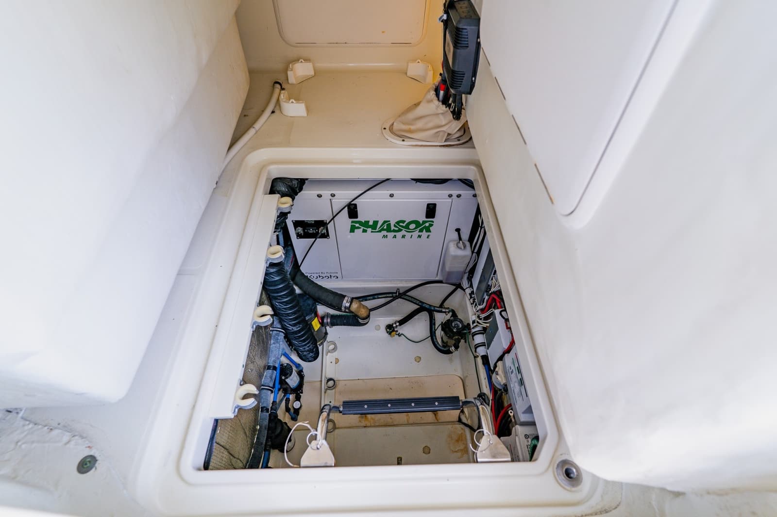 2008 Hydra-Sports 3500 VX