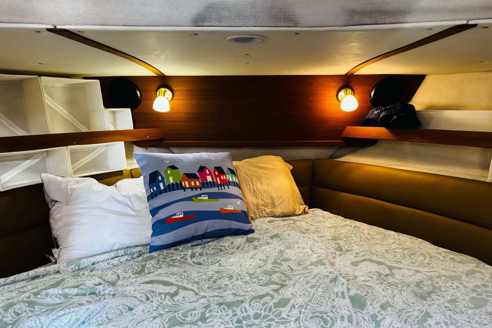 2013 Ranger Tugs R-31