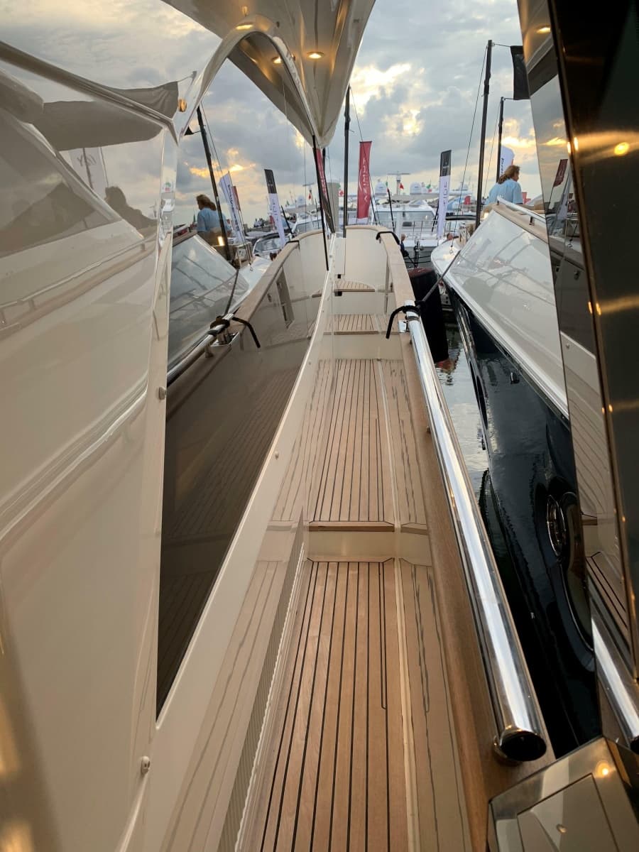 2018 Monte Carlo Yachts MCY 65