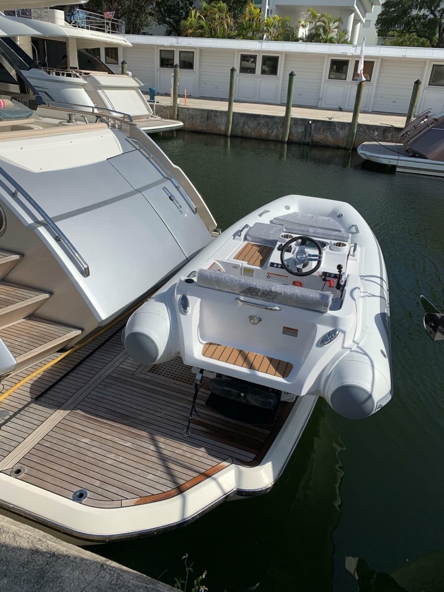 2018 Monte Carlo Yachts MCY 65