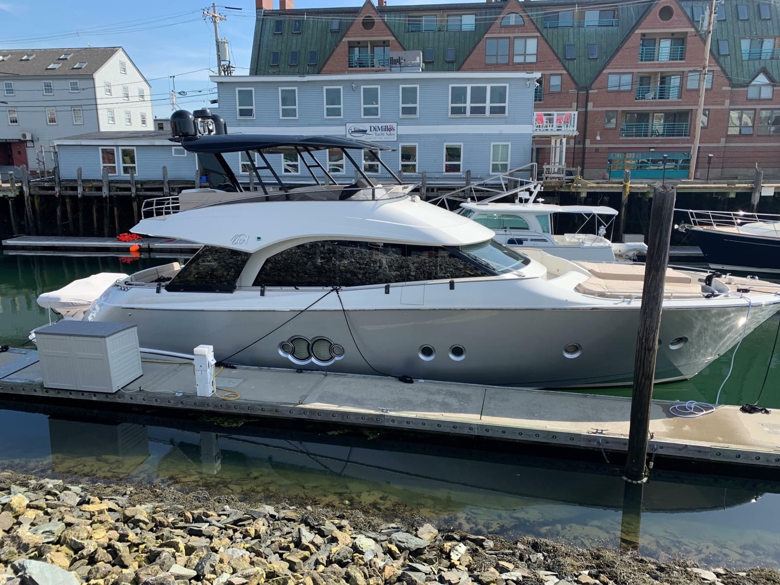 2018 Monte Carlo Yachts MCY 65