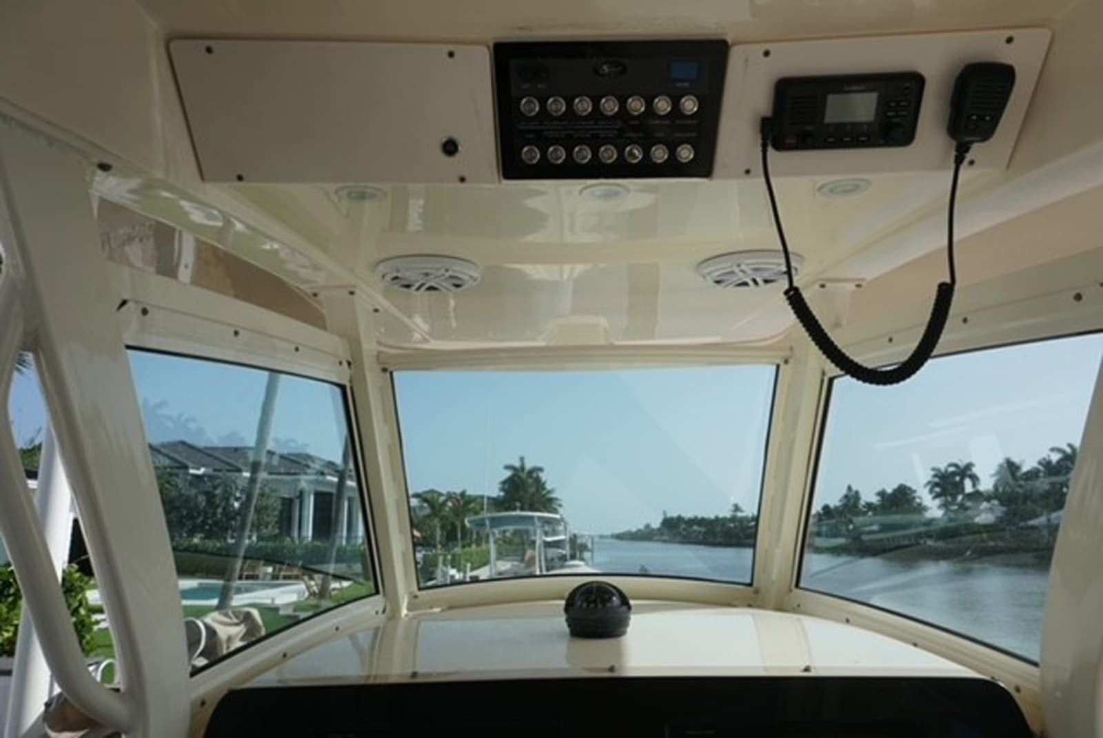 2017 Scout 300 LXF - Photo 4