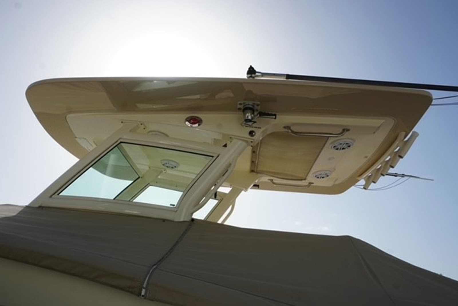 2017 Scout 300 LXF - Photo 2